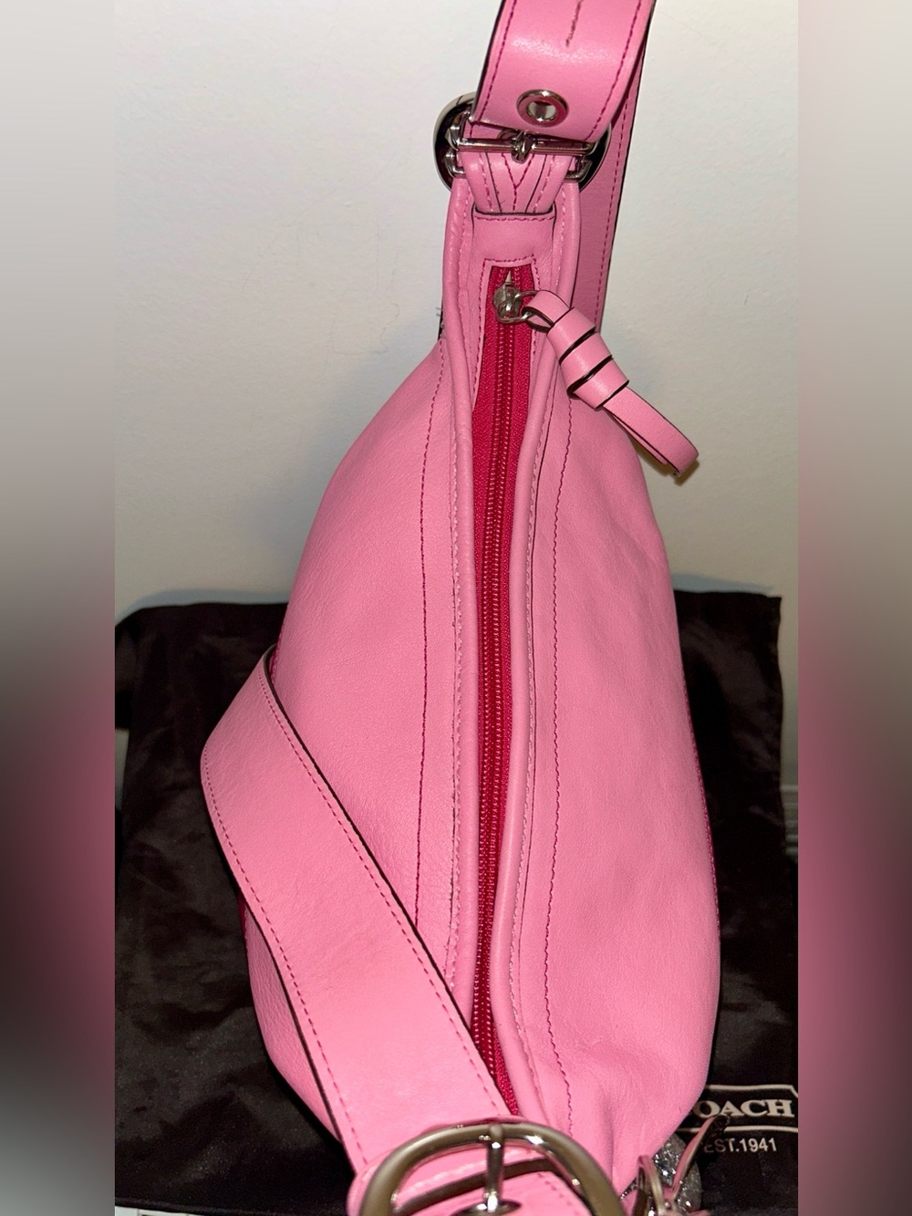 COACH Alternating Pink Leather Rugby
Stripes Bleeker duffle crossbody. RARE! - Picture 6 of 14